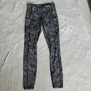 Lululemon Athletica Black and Gray Floral Leggings